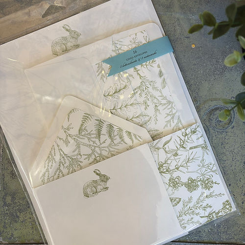 Forest Christmas Stationery Kit