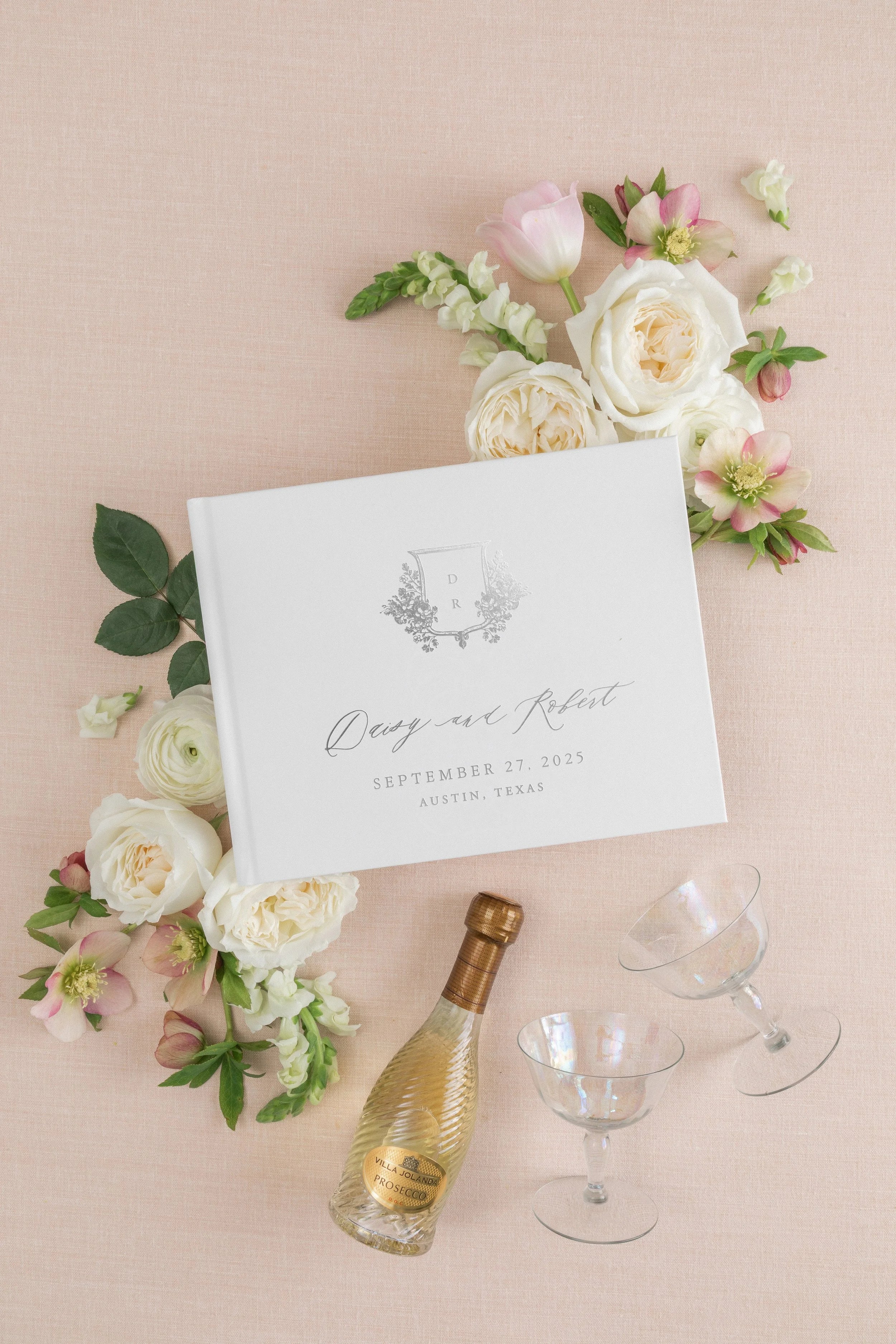 Jolie | Wedding Guestbook