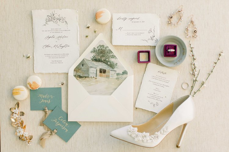 Laurel 4-piece suite