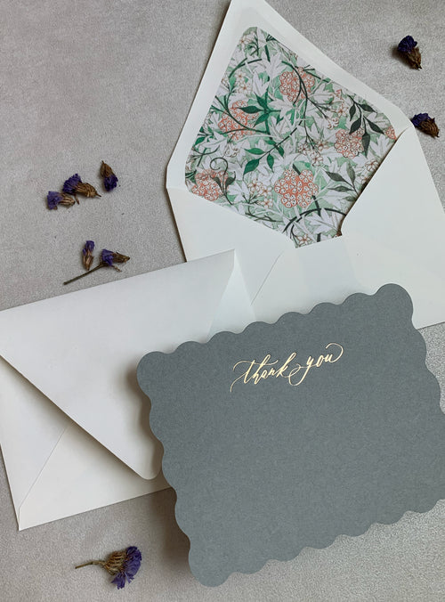 Set of 6 | Wavy edge foil thank you cards with lined envelopes