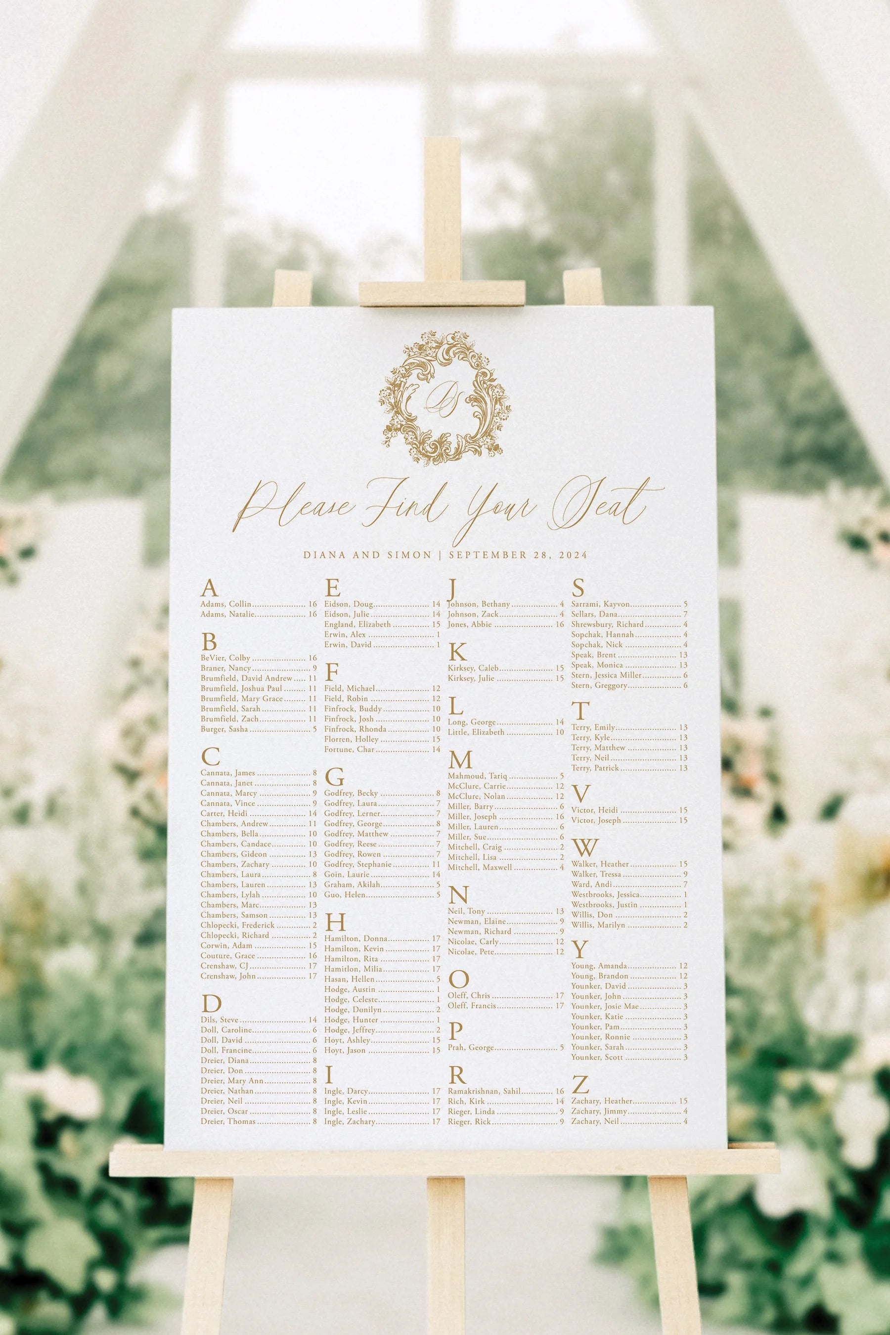 Tavi | Wedding Seating Chart Sign