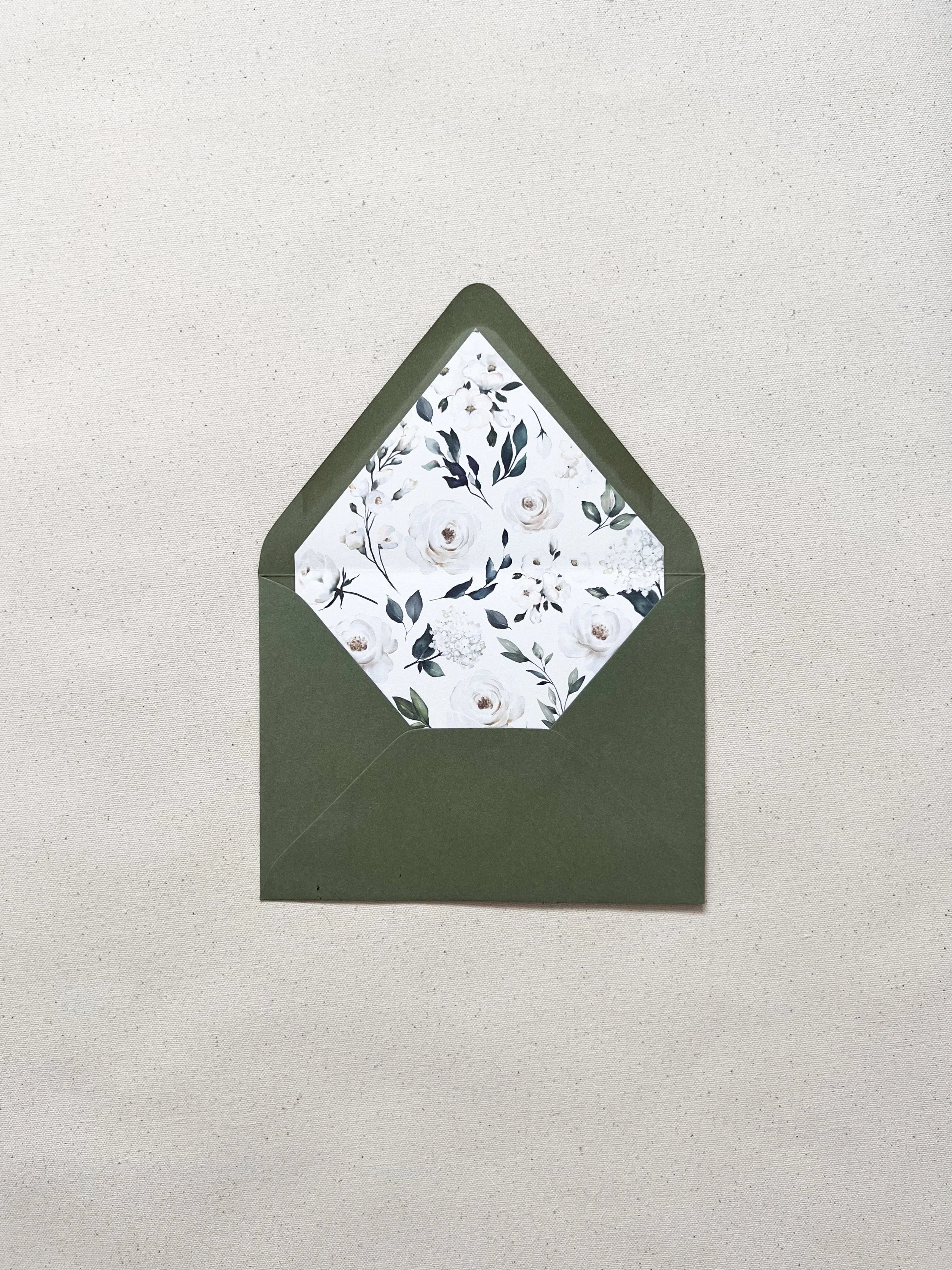 White Roses Garden Envelope Liner