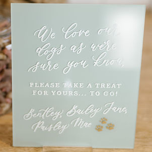 Dog Treat Favors Sign